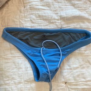 Jolyn Europe bikini bottoms size large